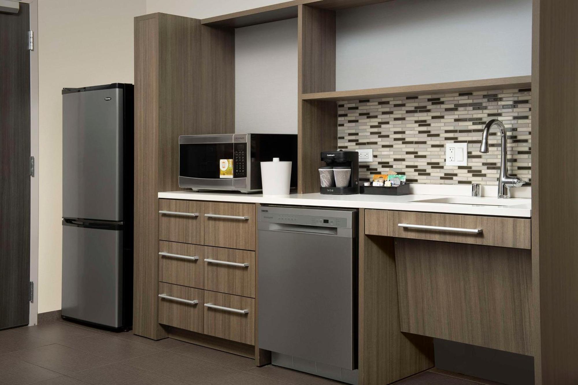 Home2 Suites By Hilton Clovis Fresno Airport Εξωτερικό φωτογραφία